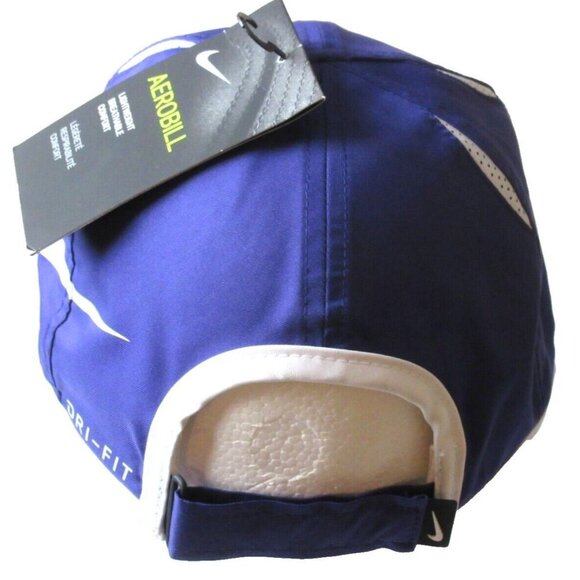 Nike Dri-Fit Featherlight Men's TCU Horned Frogs Big Swoosh Hat Purple White NWT - Picture 3 of 3